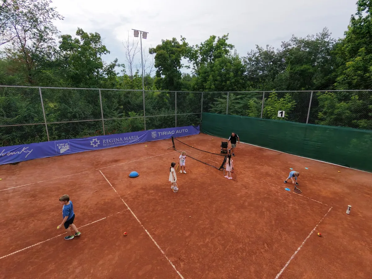 Fotografie de la Clubul de Tenis RTC